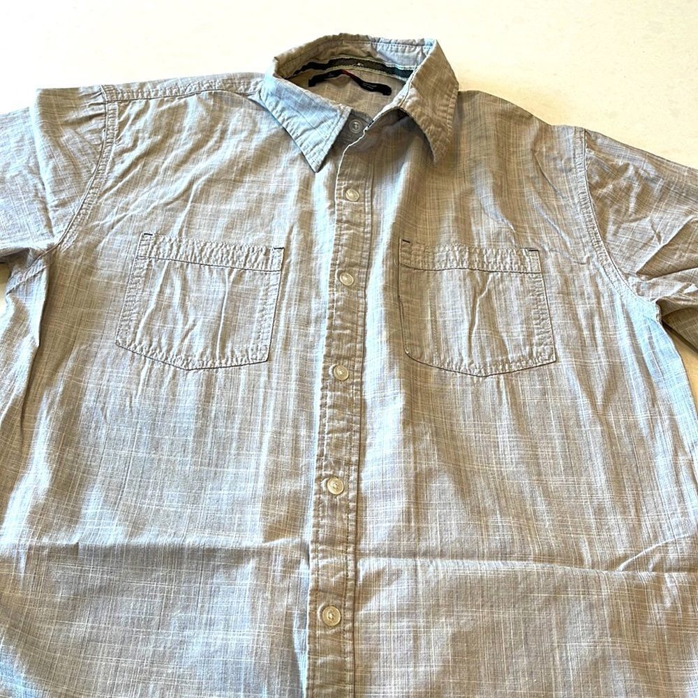 Stoic Men’s short sleeve button down shirt excellent shape 22 pit to pit.